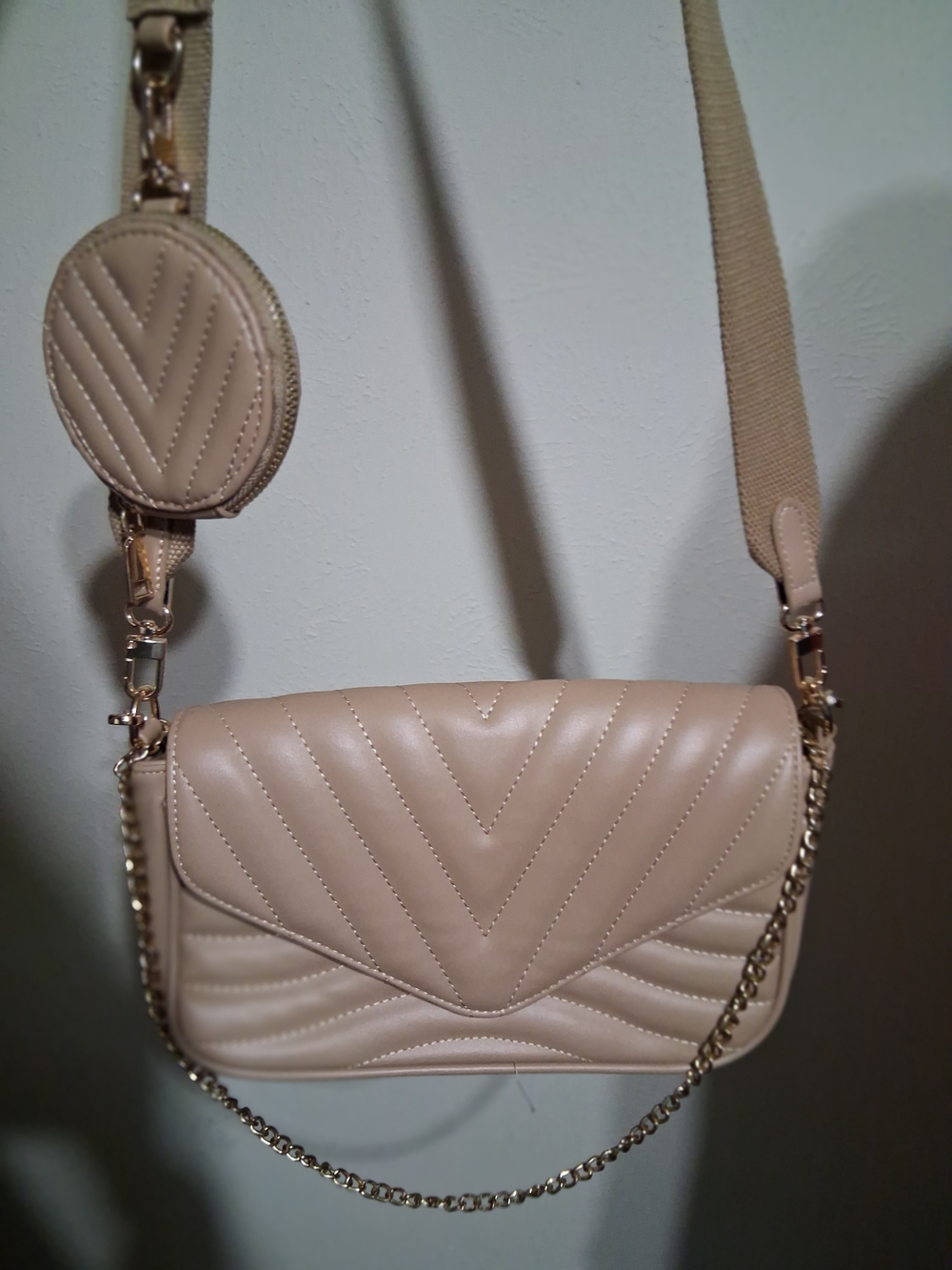 Quilted Beige Crossbody Bag with Coin Pouch